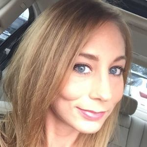 Meet your Posher, Nina